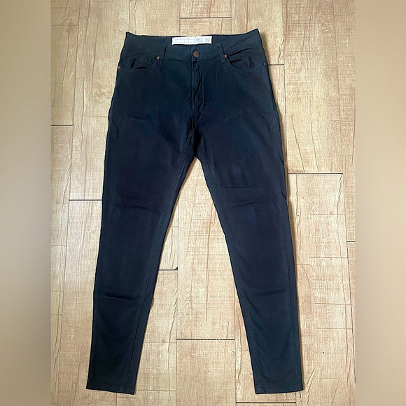 Barbell Apparel Denim - Barbell Apparel Black Skinny Jeans for Athletes Women’s Size 30